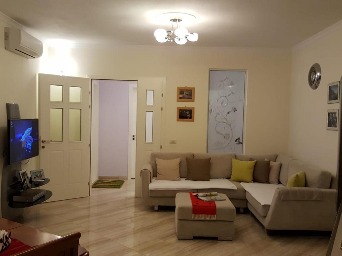 Holiday Center Apartment Shkodër Buitenkant foto